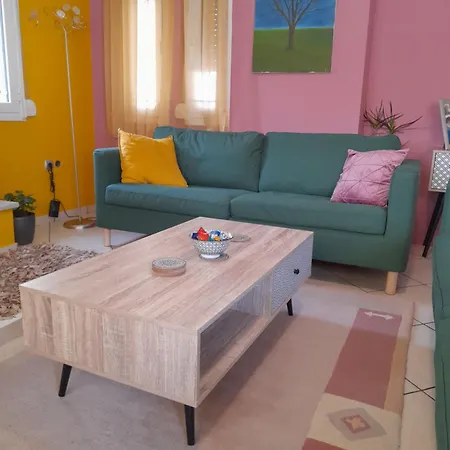 Apartment K & R
