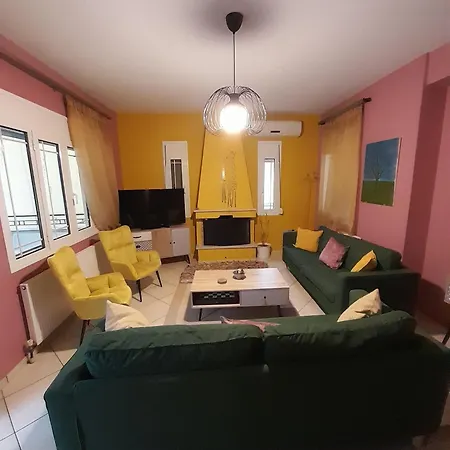 Apartment K & R