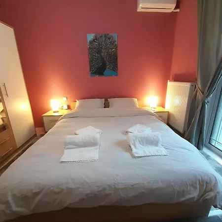K & R Apartment *
